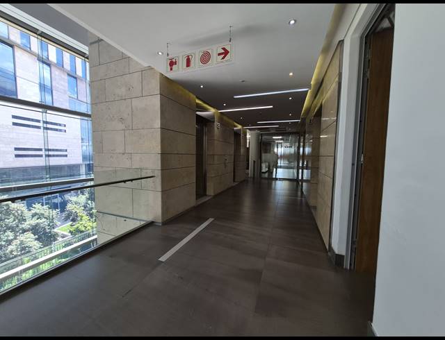 1,154M² OFFICE TO LET IN SANDTON CENTRAL